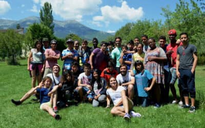 Los y las chicas del Centro Lasa ¡se van de campamento!