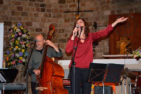 Una manera de encontrar(se): concierto interreligioso en Barcelona