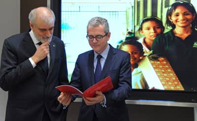 Nace la Cátedra de Refugiados y Migrantes Forzosos de Comillas e INDITEX