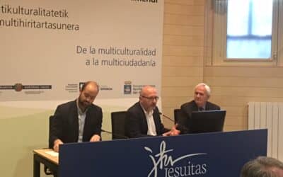 Inauguración del ciclo Forum Larramendi de los jesuitas de la calle Andía de Donosti