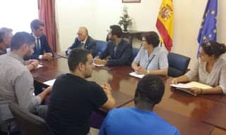 El Delegado del Gobierno en Canarias recibe el manifiesto firmado por las organizaciones vinculadas a la Iglesia en Tenerife