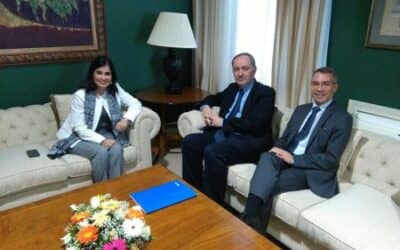 El Parlamento Canario recibe a José Ignacio García SJ