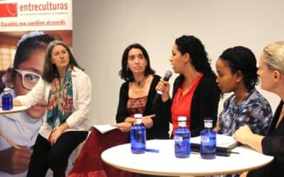 Entreculturas lanza la campaña La Luz de las Niñas para protegerlas de la violencia
