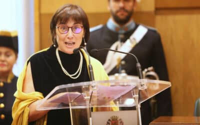 Carmen Magallón, hija adoptiva de Zaragoza
