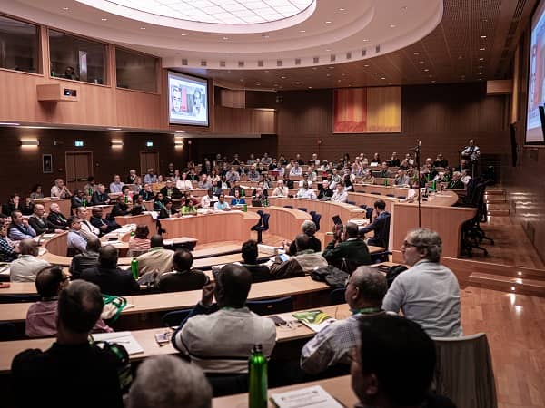 Amplia presencia española en el Congreso por los 50 años del SJSE