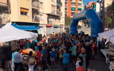 200 personas participan en la Carrera de Orientación Solidaria en Badalona
