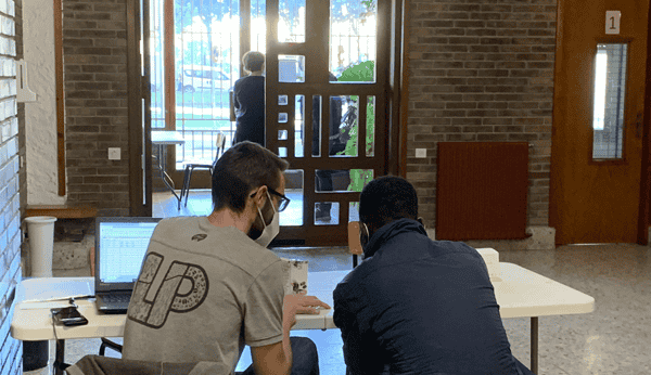 La parroquia de Sant Ignasi de Lleida acoge personas temporeras