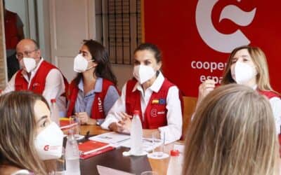 La Fundación ETEA presenta su apuesta por el desarrollo sostenible a S.M. la Reina Letizia Ortiz en su visita oficial de cooperación a Paraguay